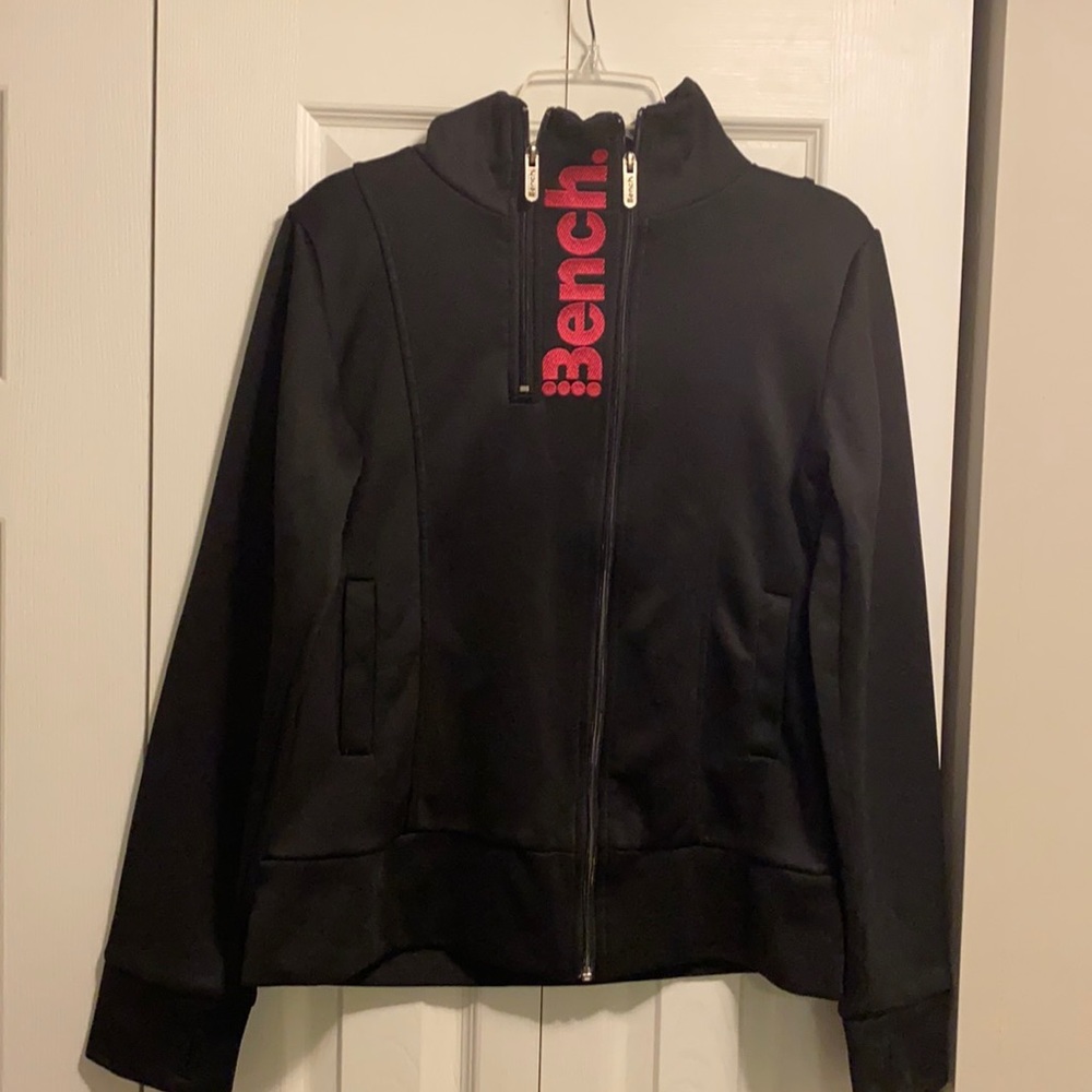Bench zip up sweater large / xl black